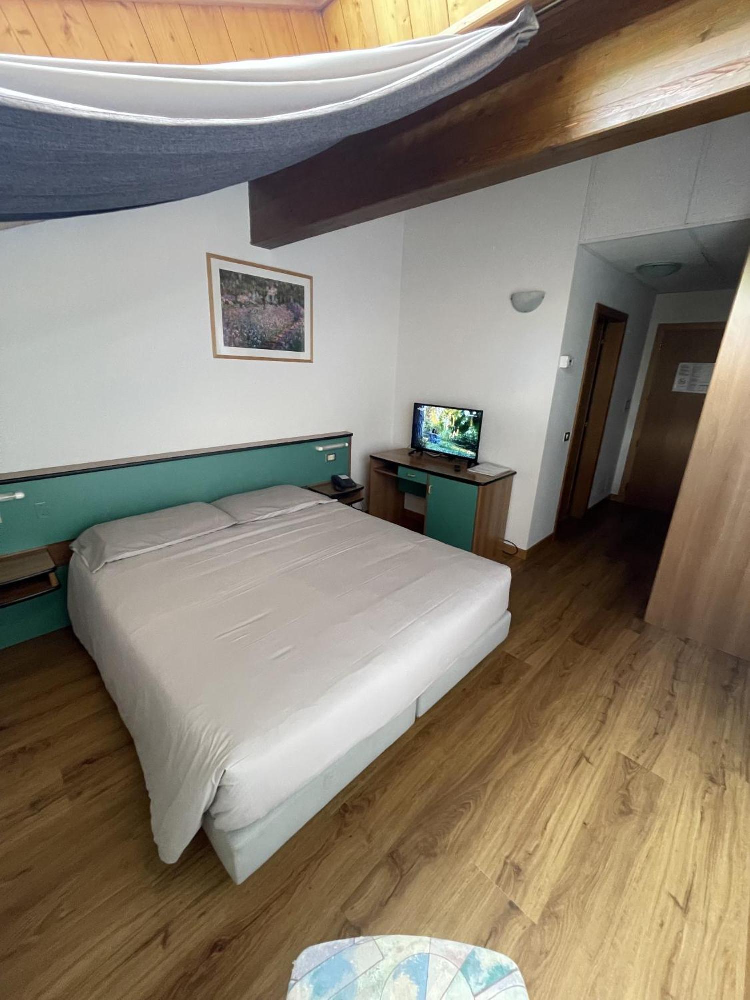 קומאנו טרמה Hotel Bel Sit מראה חיצוני תמונה